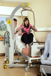 Mobile hoist 2600 (Victor) ; Handi-Move Body Support® - Handi-Rehab Patient lift hoist