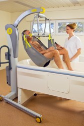 Mobile hoist 2600 (Victor) ; OBSOLETE - Mobile hoists with tilting spreader bar 2610 (Victor) ; Standard/contour sling - Handi-Rehab Patient lift hoist